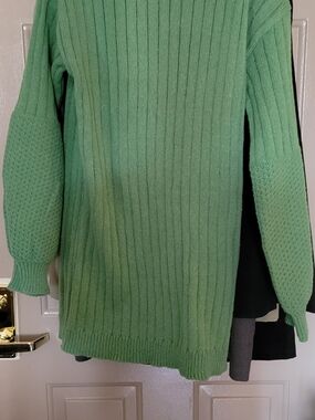 Green Ribbed Knit Women's Sweater